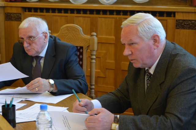 Состоялось заседание комитета по государственному строительству и законности