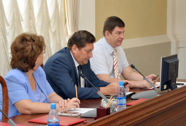 Виктор Смирнов принял участие в заседании областного Правительства