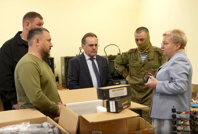 Депутаты Ивановской областной Думы помогают ивановским десантникам