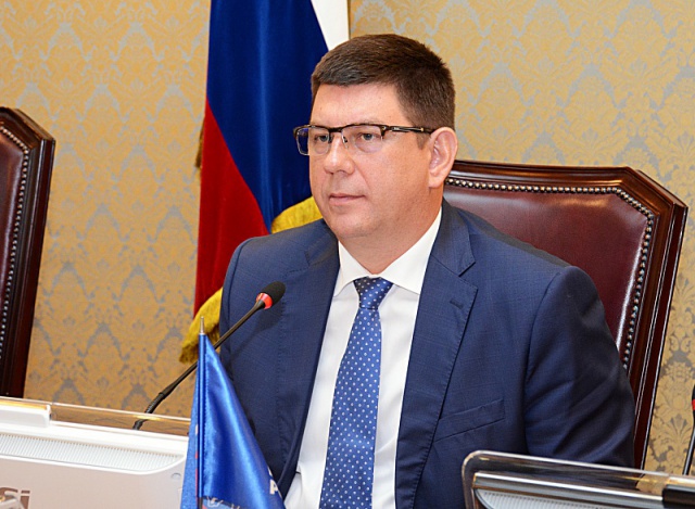 Контрольные полномочия регионального парламента существенно расширены