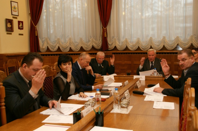 В областном парламенте состоялось заседание комитета по государственному строительству и законности