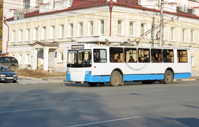Поздравление с Днем работника автомобильного и городского пассажирского транспорта