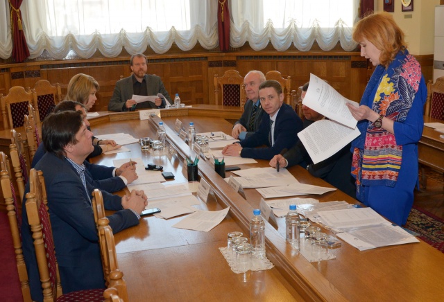 В регионе готовится к принятию пакет законов в области земельных отношений