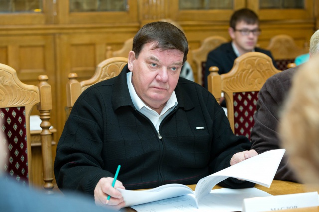 Александр Маслов помог инвалиду