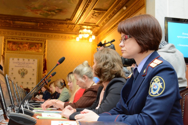 В областном центре обсудили проблему защиты прав детей и молодежи