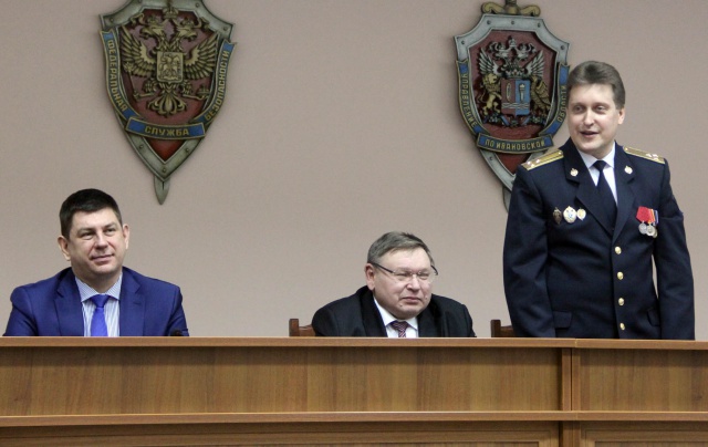 Сотрудники органов безопасности удостоены наград