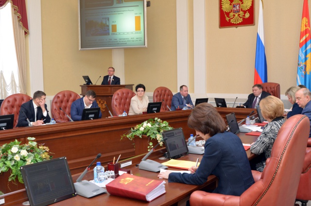 Более трети всех ДТП в регионе составляют столкновения транспортных средств