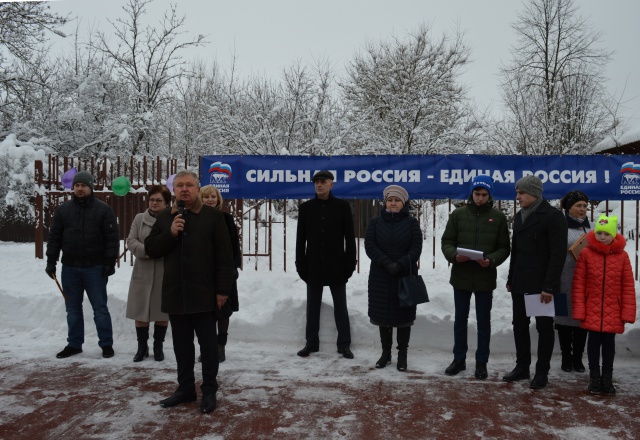 В Лежневском районе открыта новая спортивная площадка