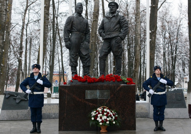 В Иванове прошли торжественные мероприятия, посвященные 75-летию авиаполка «Нормандия-Неман»