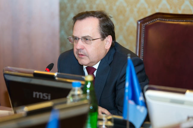 Анатолий Буров удостоен медали «Ветеран МВД»