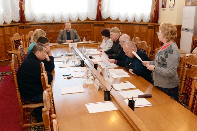 Вносятся изменения в региональное законодательство о недропользовании