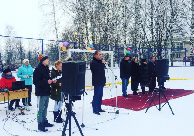 В Юрьевецком районе открылась многофункциональная спортивная площадка