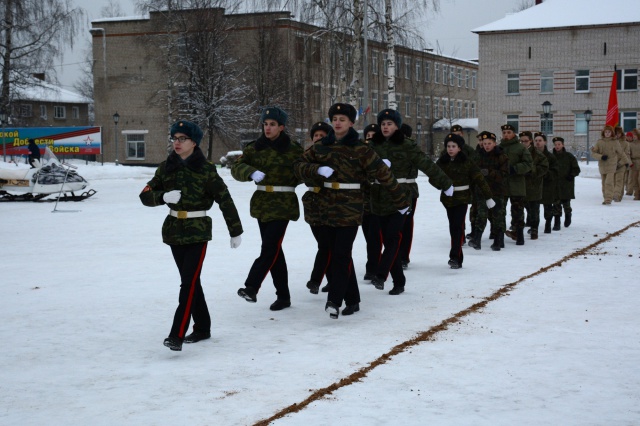 Межрегиональная военно-патриотическая игра «Зарница» проходит в Ивановской области 