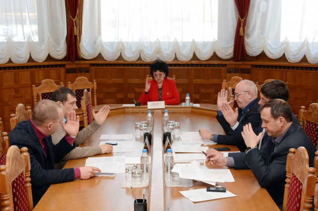 Комитет по экономическому развитию поддержал изменения в Кодекс об административных правонарушениях