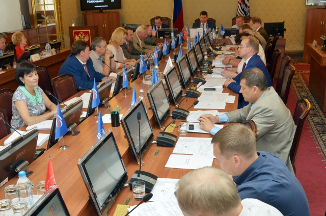 В региональном парламенте произошли некоторые кадровые изменения