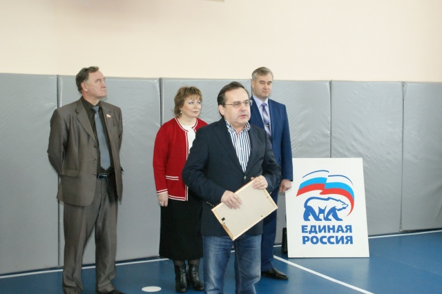 В Осановецкой средней школе открылся отремонтированный спортзал