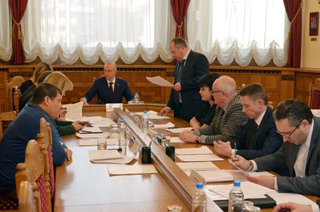 Готовятся поправки к закону об областном бюджете
