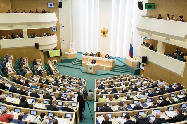 Виктор Смирнов принял участие в парламентских слушаниях в Совете Федерации