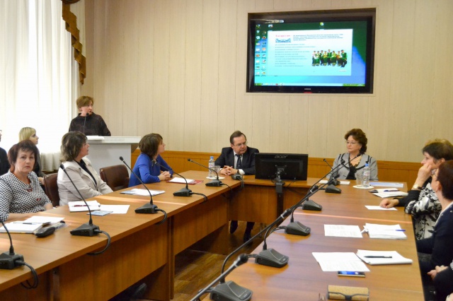 В регионе обсудили реализацию курса «Ивановский край в многонациональной России»