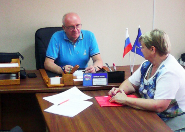 Виктор Кованов провел прием граждан